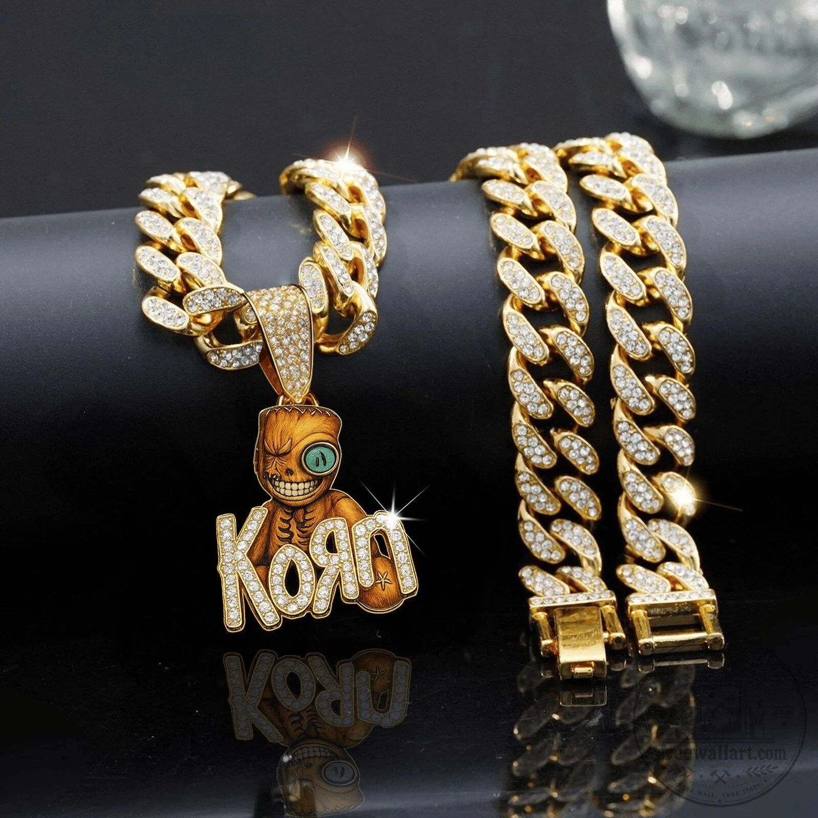 Korn Band Logo Skeleton Gold Plated Rhinestone Pendant Necklace